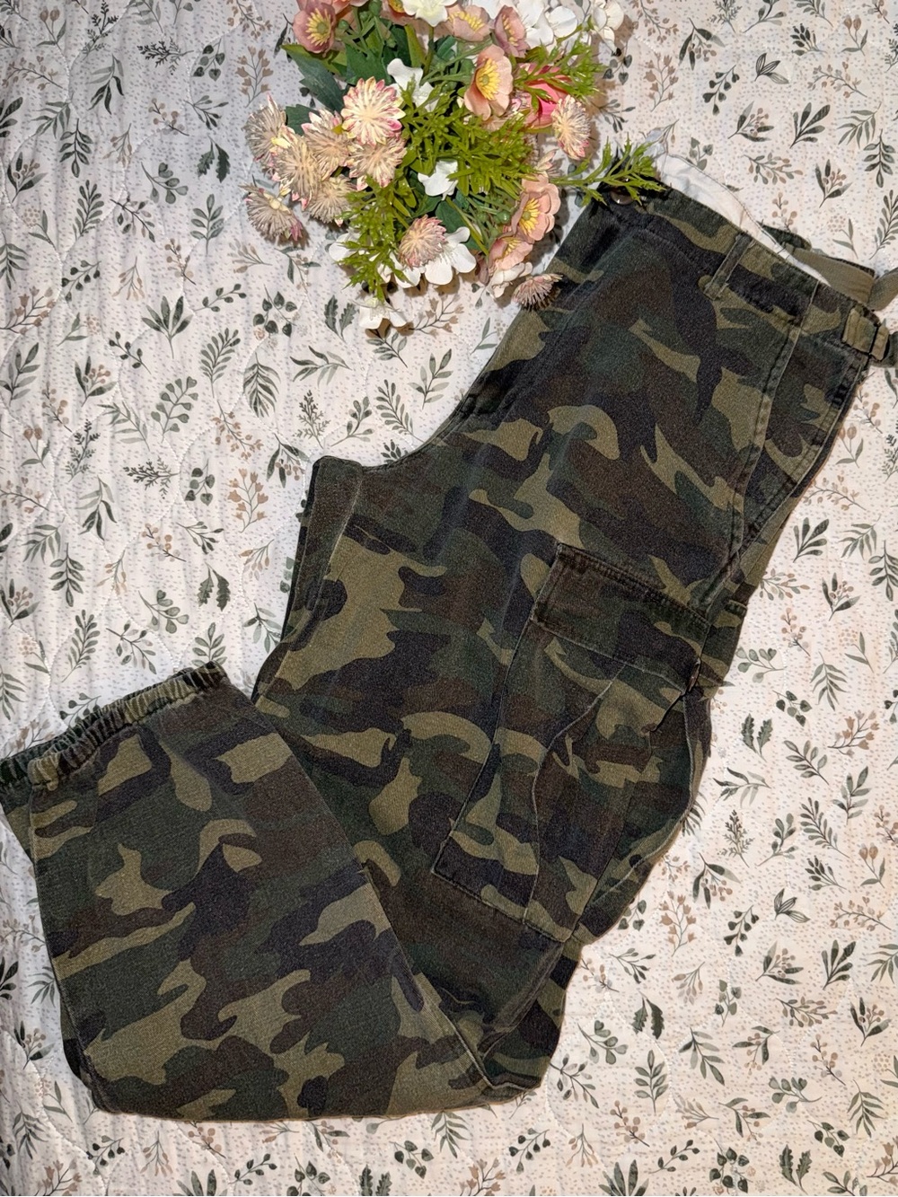Better Be Camo print cargo pants